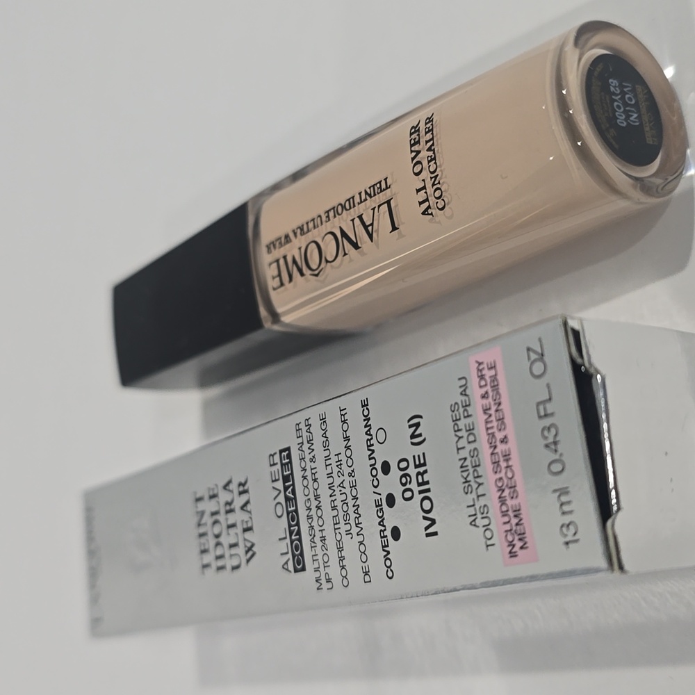 NIB ✅090 IVOIRE N Teint Idole Ultra Wear All Over Concealer